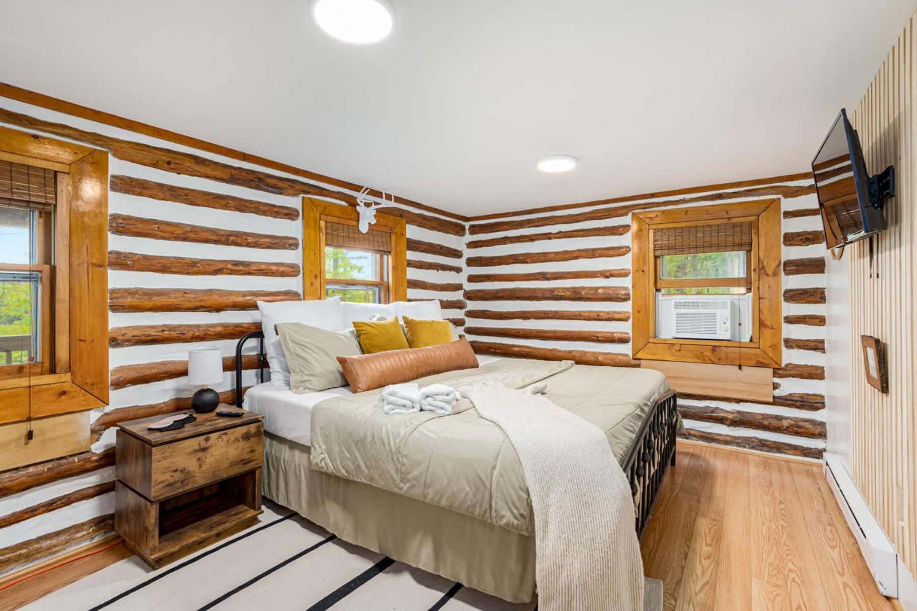 Modernized Log Cabin W Hot Tub Fire Pit & Views Berkeley Springs Luaran gambar